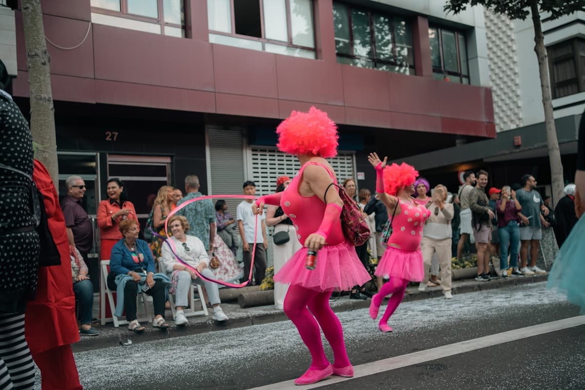 A Pie de Calle 2026: A melhor programação cultural gratuita em Roquetas de Mar