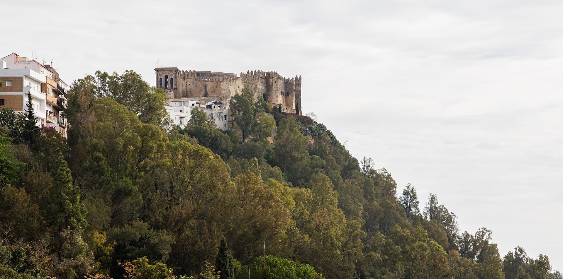 Arcos de la Frontera: um roteiro pela arquitetura dos Pueblos Blancos