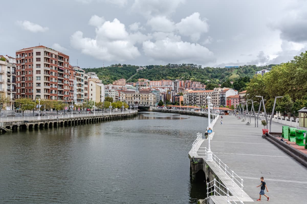 Monumentos de Bilbao: la historia que vive en cada piedra de la ciudad