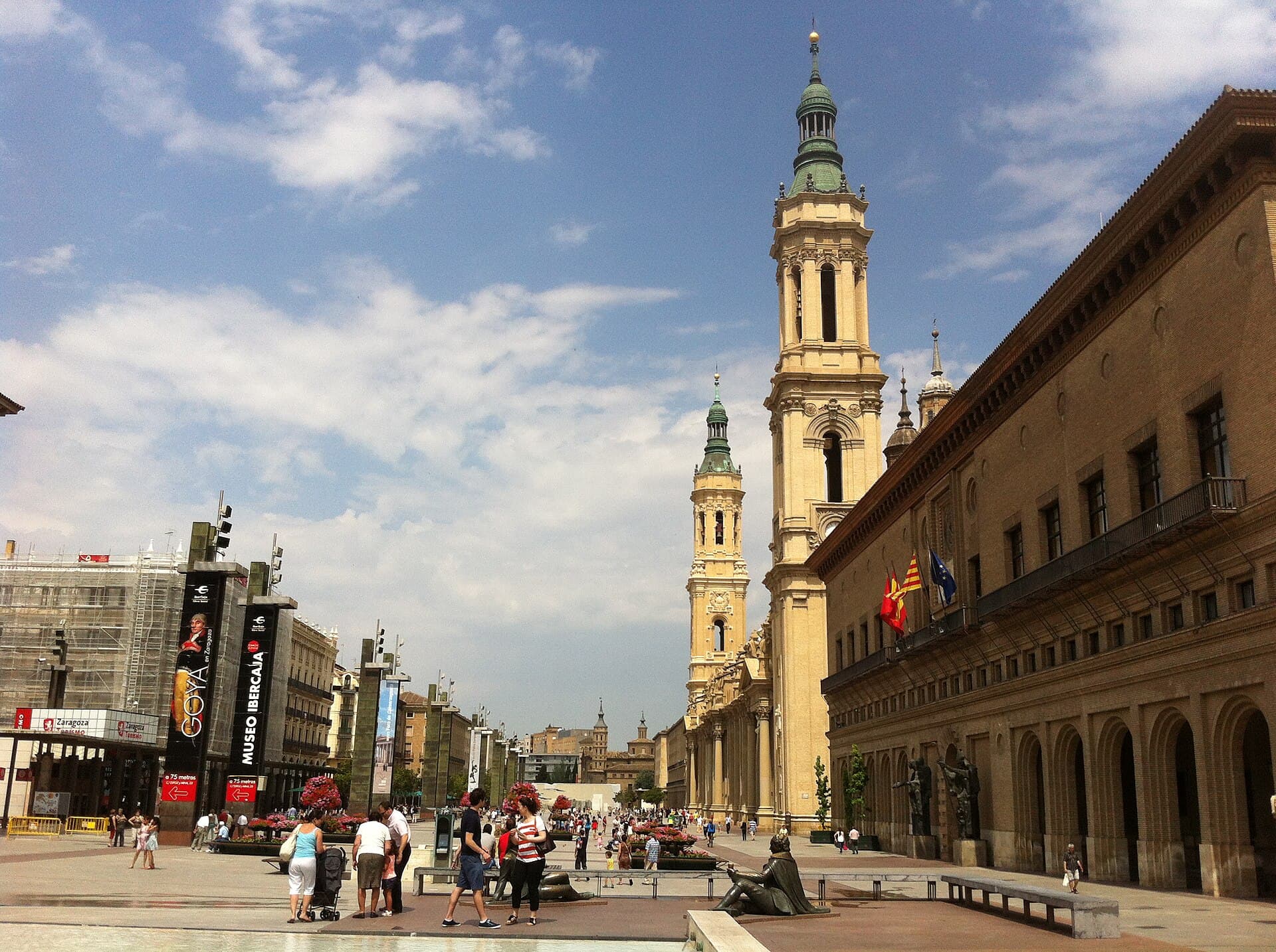 Zaragoza Attracts More International Tourists in August 2026